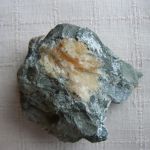 Уэвеллит - редкий минера